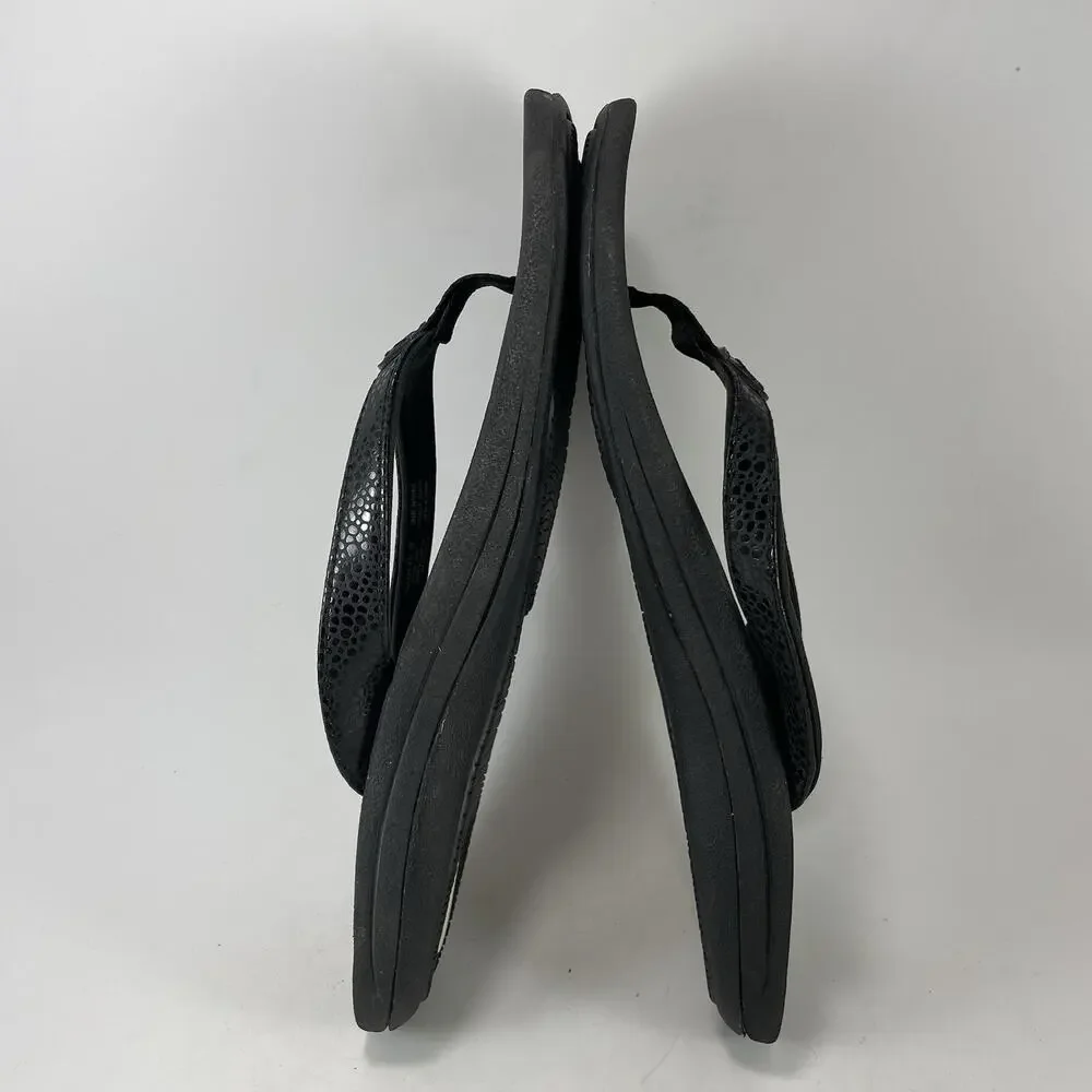 OluKai Kulapa Kai Womens Size 9 Black Charcoal Thong Flip Flop Sandal 20198-4040
